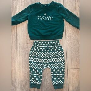 Cat & Jack Green & White Holiday/Christmas Matching Set